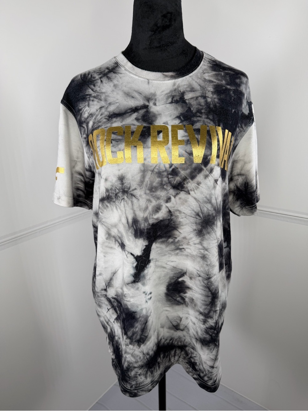 Rock Revival Black White Tie Dye Graphic T-Shirt Size Medium